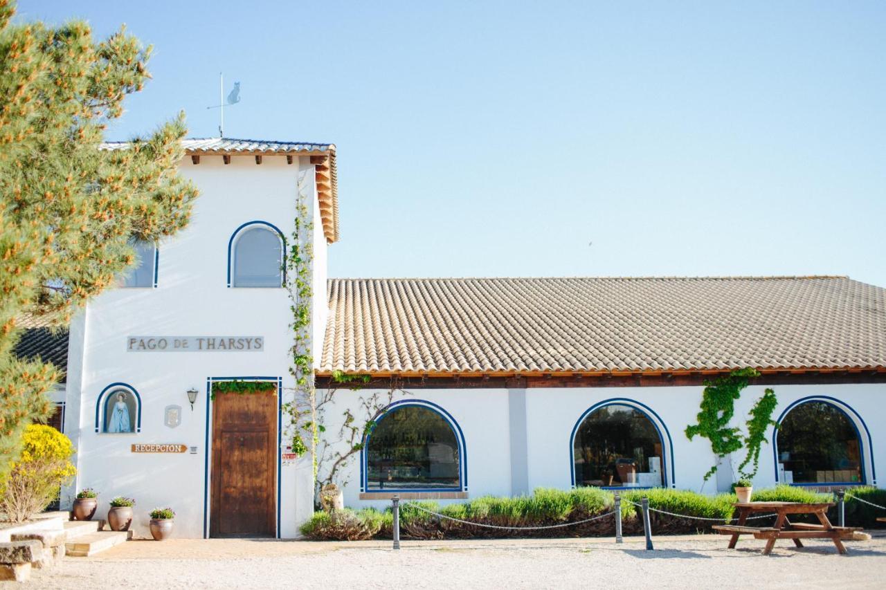 Pago De Tharsys Guest House Requena Exterior photo