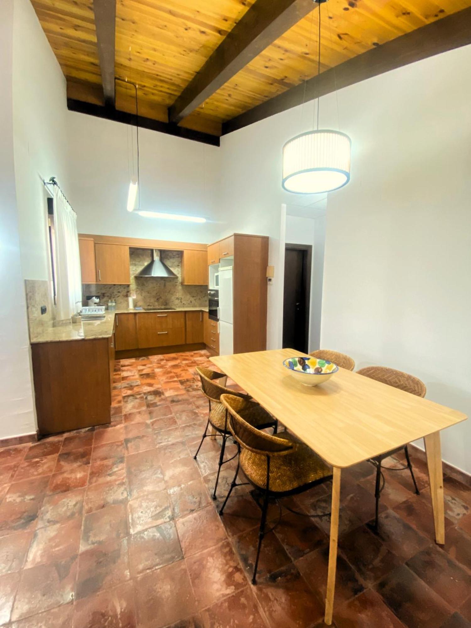 Pago De Tharsys Guest House Requena Exterior photo