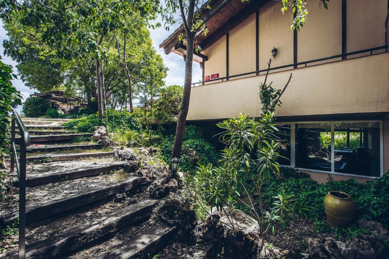 Pago De Tharsys Guest House Requena Exterior photo